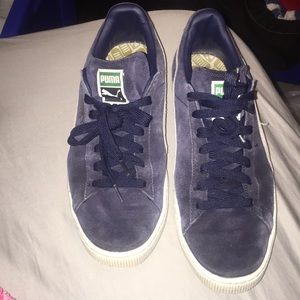 Men’s size 11 pumas
